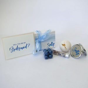 Personalised Gift Box. personalised compact mirror, bath fizzy, bath salts, bath pearls and personalsied card.