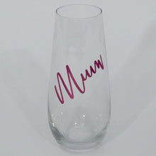 Load image into Gallery viewer, personalised wine flute with mum as name